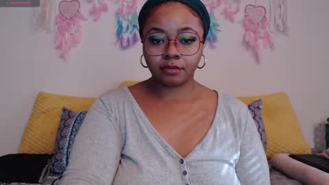 Snapshot of khayaparker chatting on 12/21/24, 06:02 Khaya online show from 12/21/24, 06:02