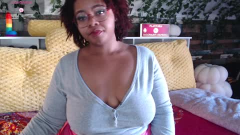 Snapshot of khayaparker chatting on 01/17/25, 06:33 Khaya online show from 01/17/25, 06:33