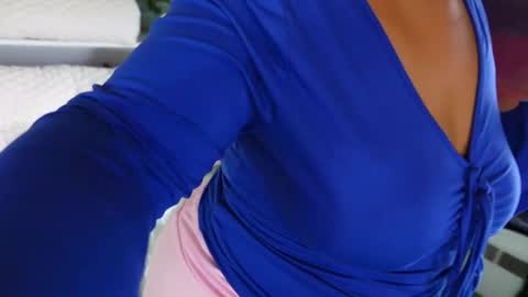 Snapshot of khayaparker chatting on 03/07/25, 01:51 Khaya online show from 03/07/25, 01:51