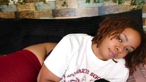 Snapshot of khayaparker chatting on 10/09/25, 06:28 Khaya online show from 10/09/25, 06:28