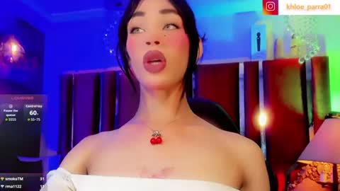 Snapshot of khloe_xxx236646 chatting on 06/26/26, 10:25 khloe_xxx236646 online show from 06/26/26, 10:25