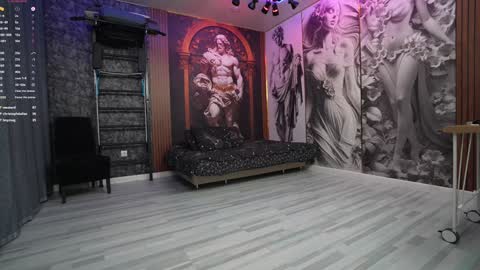 Snapshot of khokhol1999 chatting on 02/06/25, 10:00 Eric online show from 02/06/25, 10:00