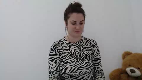 Snapshot of khrysssarah chatting on 02/20/26, 06:52 Sarah online show from 02/20/26, 06:52