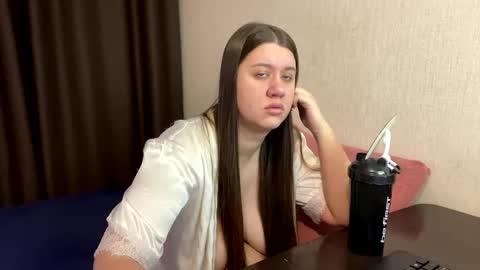 kianna_dior_ online show from 12/25/24, 09:56