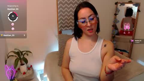 Kiara Bermont online show from 12/01/25, 04:12