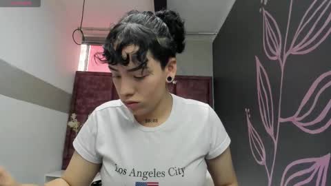 KIARA FOX online show from 03/25/26, 09:43