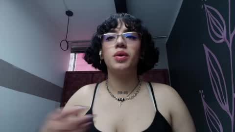 KIARA FOX online show from 04/29/26, 09:32