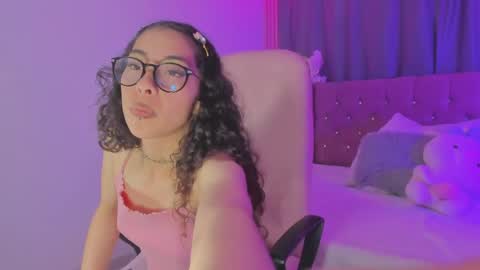 Kiara online show from 06/04/26, 04:29