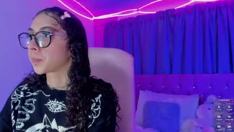 Snapshot of kiara_lovelyy chatting on 07/06/26, 03:36 Kiara online show from 07/06/26, 03:36