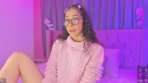 Snapshot of kiara_lovelyy chatting on 07/24/26, 02:53 Kiara online show from 07/24/26, 02:53