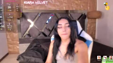 kiara_velvet__ online show from 05/05/26, 04:09