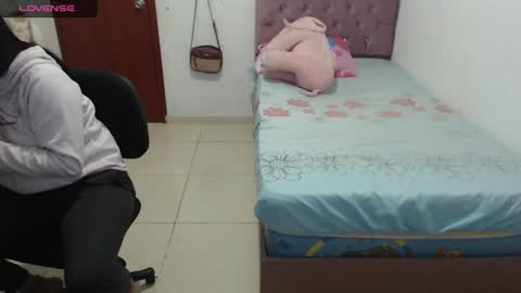 Kiara online show from 12/27/24, 01:53