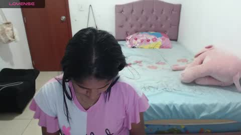 Kiara online show from 12/27/24, 10:37