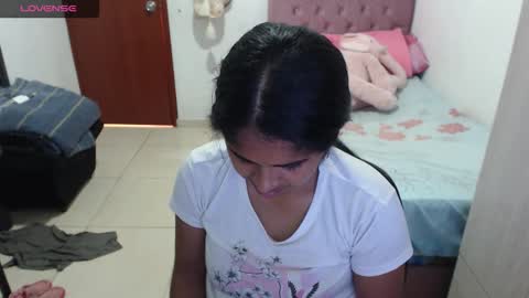 Kiara online show from 10/16/25, 06:42