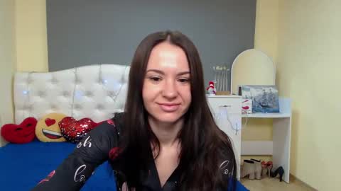 Kara online show from 12/02/25, 07:09