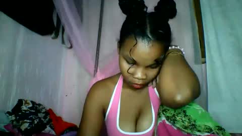 Snapshot of kiarah_69 chatting on 05/21/26, 08:27 kiarah 69 online show from 05/21/26, 08:27