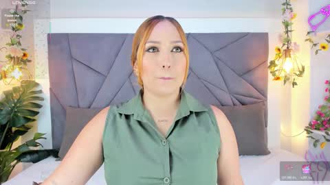 kiarha  online show from 11/27/25, 03:08