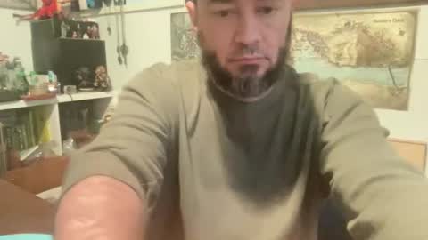 Snapshot of kicker_of_elves chatting on 10/29/25, 08:43 kicker_of_elves online show from 10/29/25, 08:43