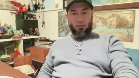 Snapshot of kicker_of_elves chatting on 11/07/25, 11:38 kicker_of_elves online show from 11/07/25, 11:38