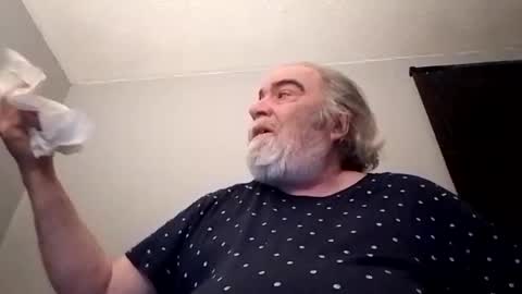 Snapshot of kickinme chatting on 11/09/25, 05:00 KICKINME online show from 11/09/25, 05:00