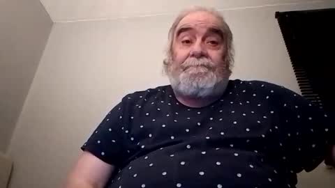 Snapshot of kickinme chatting on 11/10/25, 10:53 KICKINME online show from 11/10/25, 10:53