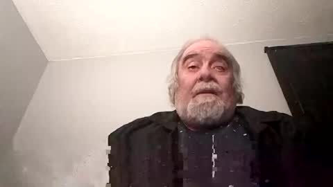 Snapshot of kickinme chatting on 11/20/25, 10:42 KICKINME online show from 11/20/25, 10:42