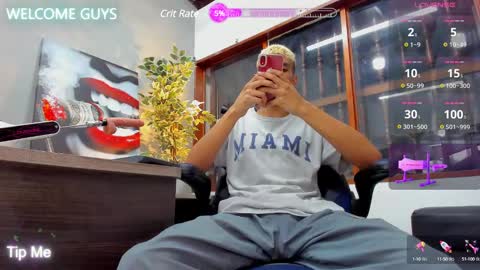 Snapshot of kieran_derek chatting on 01/20/25, 07:25 Kieran Derek online show from 01/20/25, 07:25