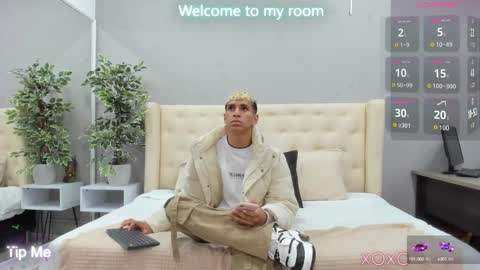 Snapshot of kieran_derek chatting on 02/10/25, 03:13 Kieran Derek online show from 02/10/25, 03:13