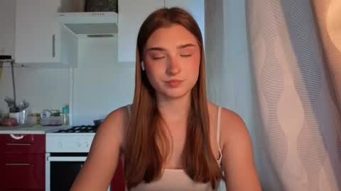Ola my name is Lissa  Lets hit 10 Thumbs Up together   online show from 06/15/26, 02:30