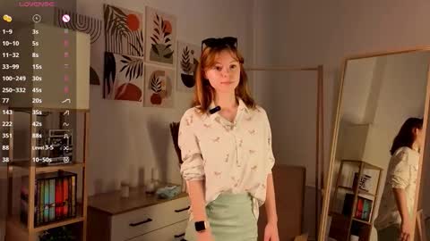 Vanessa online show from 09/19/25, 11:11