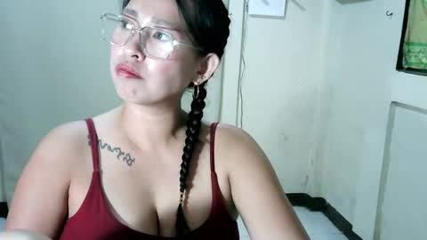 Snapshot of kigkigkig chatting on 03/21/26, 07:57 Amara online show from 03/21/26, 07:57