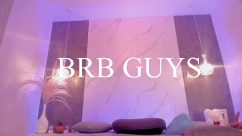 Snapshot of kiiimthompson chatting on 10/17/25, 03:58 Kim Thompson online show from 10/17/25, 03:58