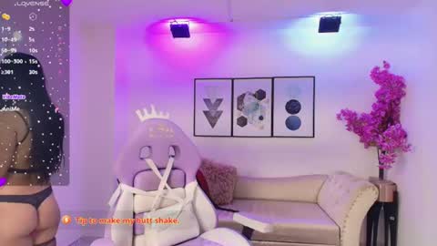 Kitty online show from 06/14/26, 12:18