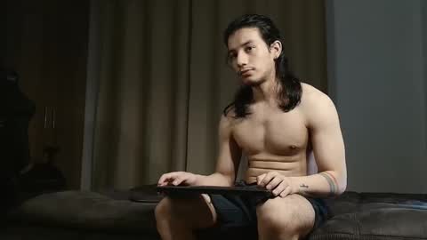 Snapshot of kikeruiz_19 chatting on 02/25/25, 07:36 kikeruiz 19 online show from 02/25/25, 07:36