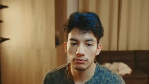 kikeruiz 19 online show from 11/26/25, 05:47