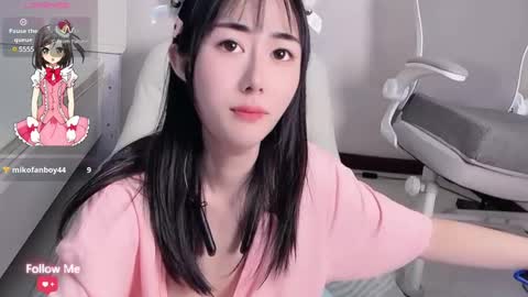 Snapshot of kiki_loveu chatting on 12/28/24, 11:09 kiki_loveu online show from 12/28/24, 11:09
