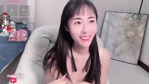 Snapshot of kiki_loveu chatting on 02/15/25, 03:06 kiki_loveu online show from 02/15/25, 03:06