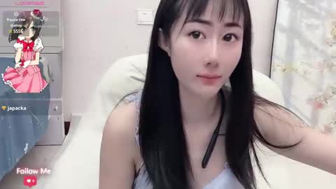 Snapshot of kiki_loveu chatting on 02/26/25, 06:26 kiki_loveu online show from 02/26/25, 06:26