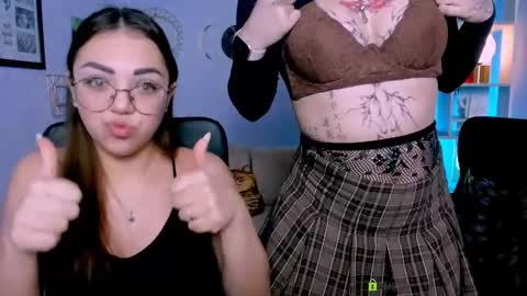 Snapshot of kiki_swan chatting on 01/13/26, 07:02 kiki_swan online show from 01/13/26, 07:02