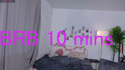 Kiki online show from 06/25/26, 05:23