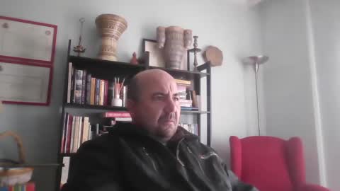 Snapshot of kikokiter chatting on 01/04/25, 09:54 kikokiter online show from 01/04/25, 09:54