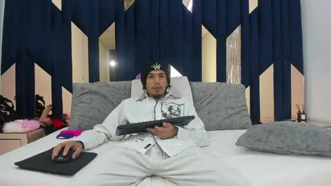 kikyoanddrey online show from 05/03/26, 03:29