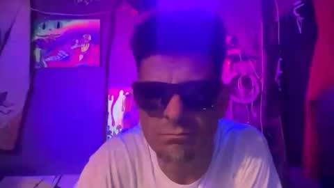 Snapshot of kilad1982 chatting on 04/04/26, 07:33 kilad1982 online show from 04/04/26, 07:33