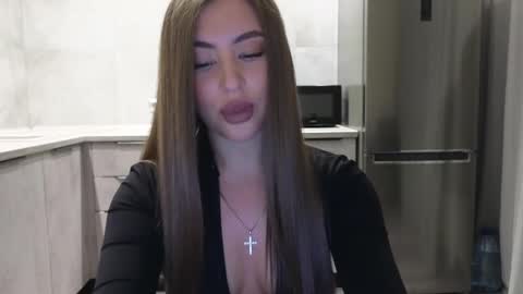 EvaAnna online show from 02/23/25, 11:47