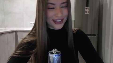 Snapshot of killer__girls chatting on 12/20/25, 08:38 EvaAnna online show from 12/20/25, 08:38