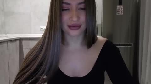 Snapshot of killer__girls chatting on 02/07/26, 08:56 EvaAnna online show from 02/07/26, 08:56