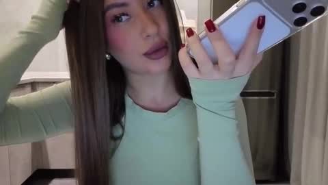 Snapshot of killer__girls chatting on 03/02/26, 09:21 EvaAnna online show from 03/02/26, 09:21