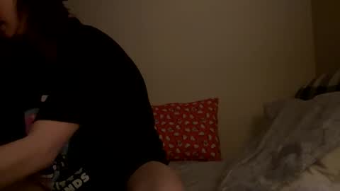 Snapshot of killerxkitty4 chatting on 01/24/25, 01:35 killerxkitty4 online show from 01/24/25, 01:35