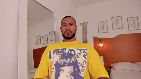 Snapshot of killua_zagarra_ chatting on 09/17/25, 09:16 Kilua Muscle guy online show from 09/17/25, 09:16