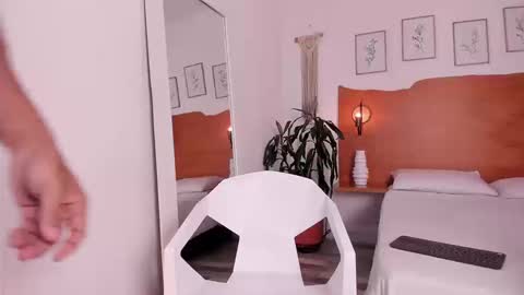 Snapshot of killua_zagarra_ chatting on 09/24/25, 09:51 Kilua Muscle guy online show from 09/24/25, 09:51